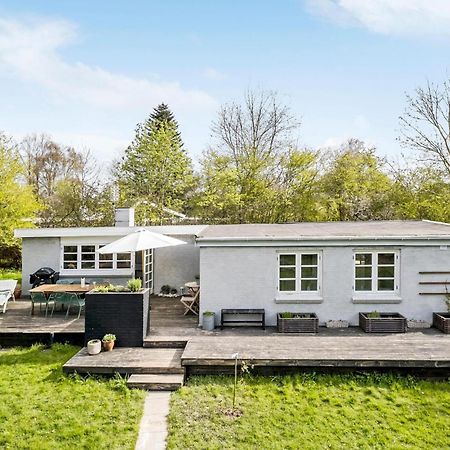 Gorgeous Home In Sjaellands Odde With Wifi Tjorneholm Exterior photo